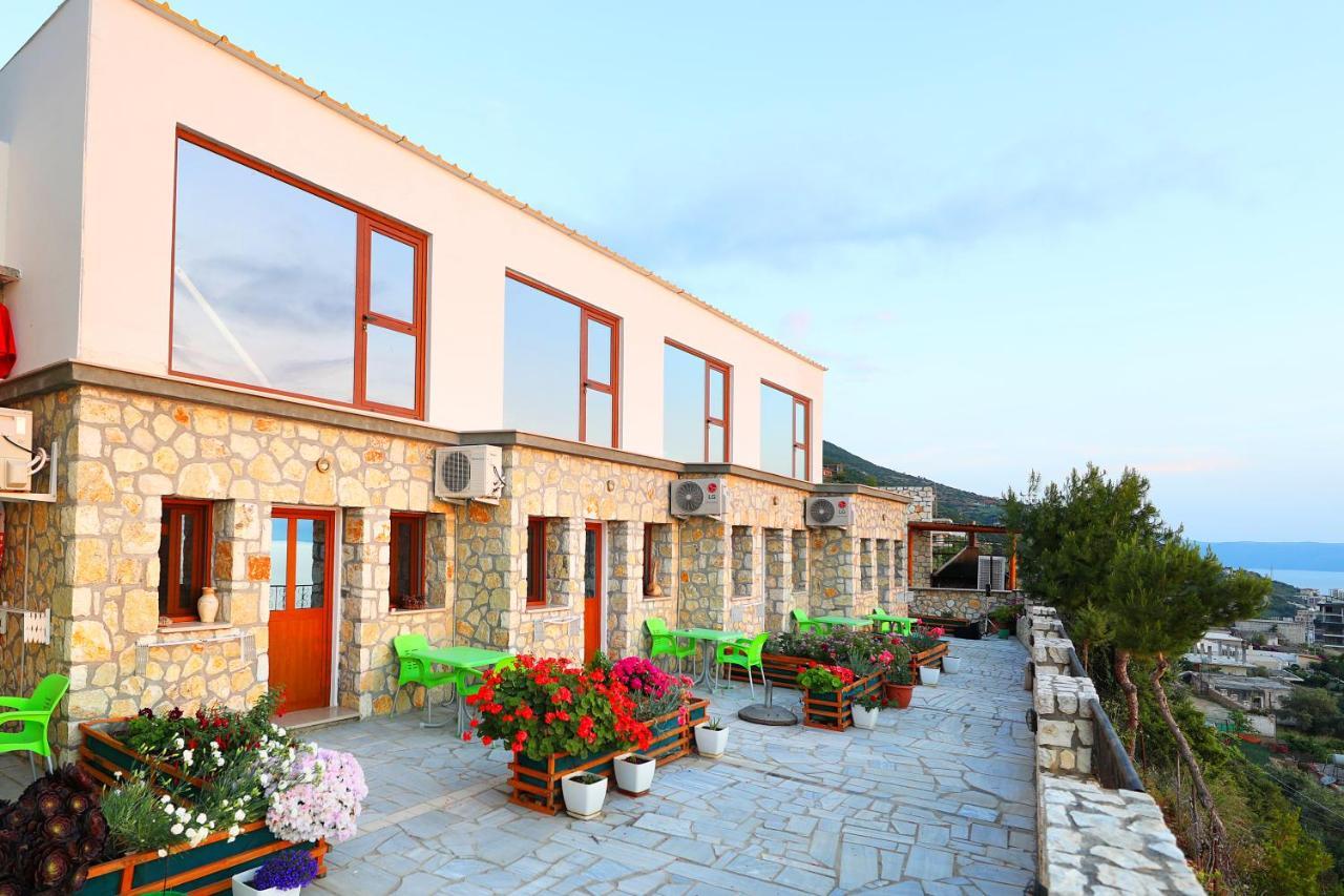 Vila Dena Vlorë 外观 照片