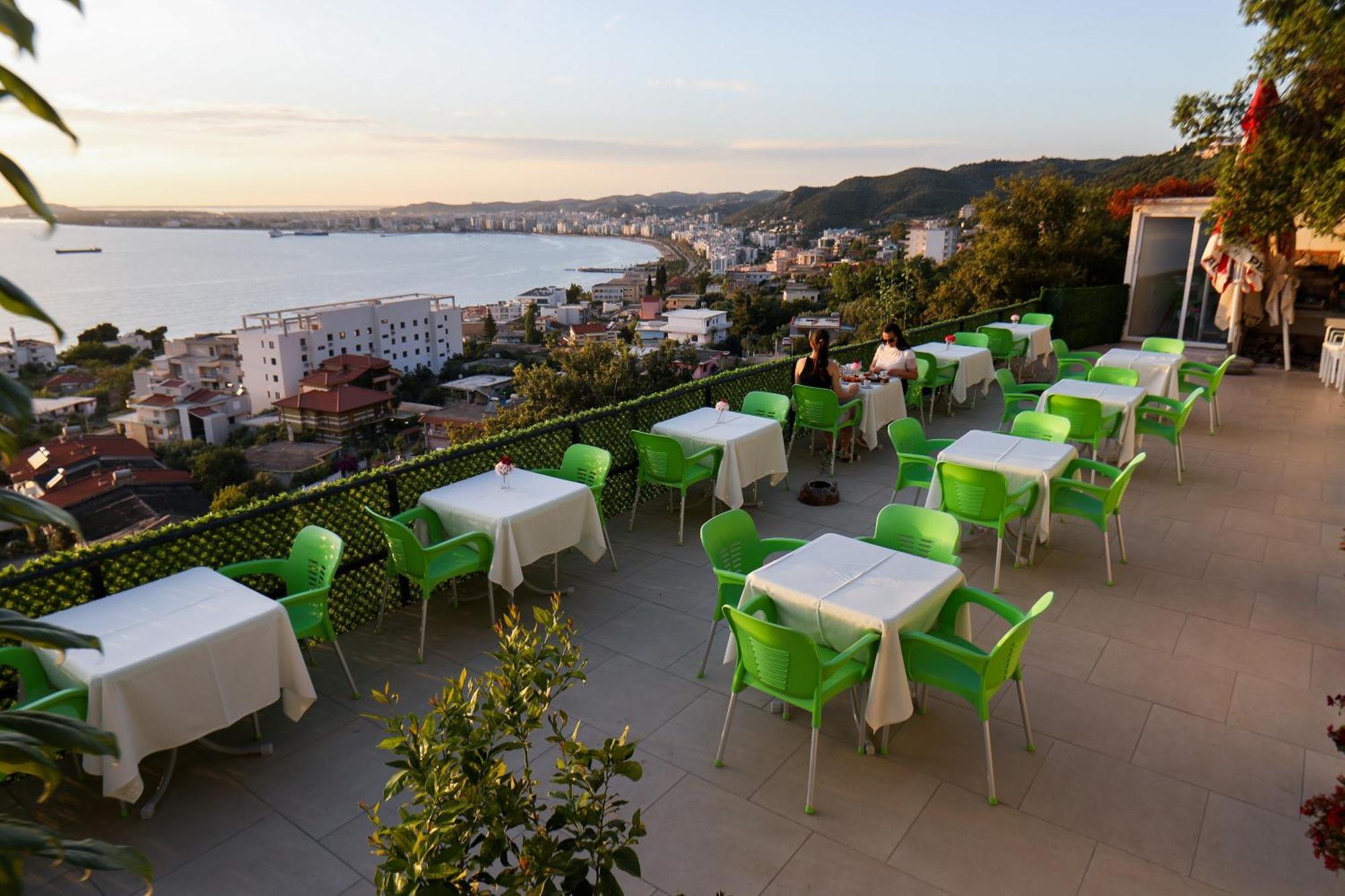 Vila Dena Vlorë 外观 照片