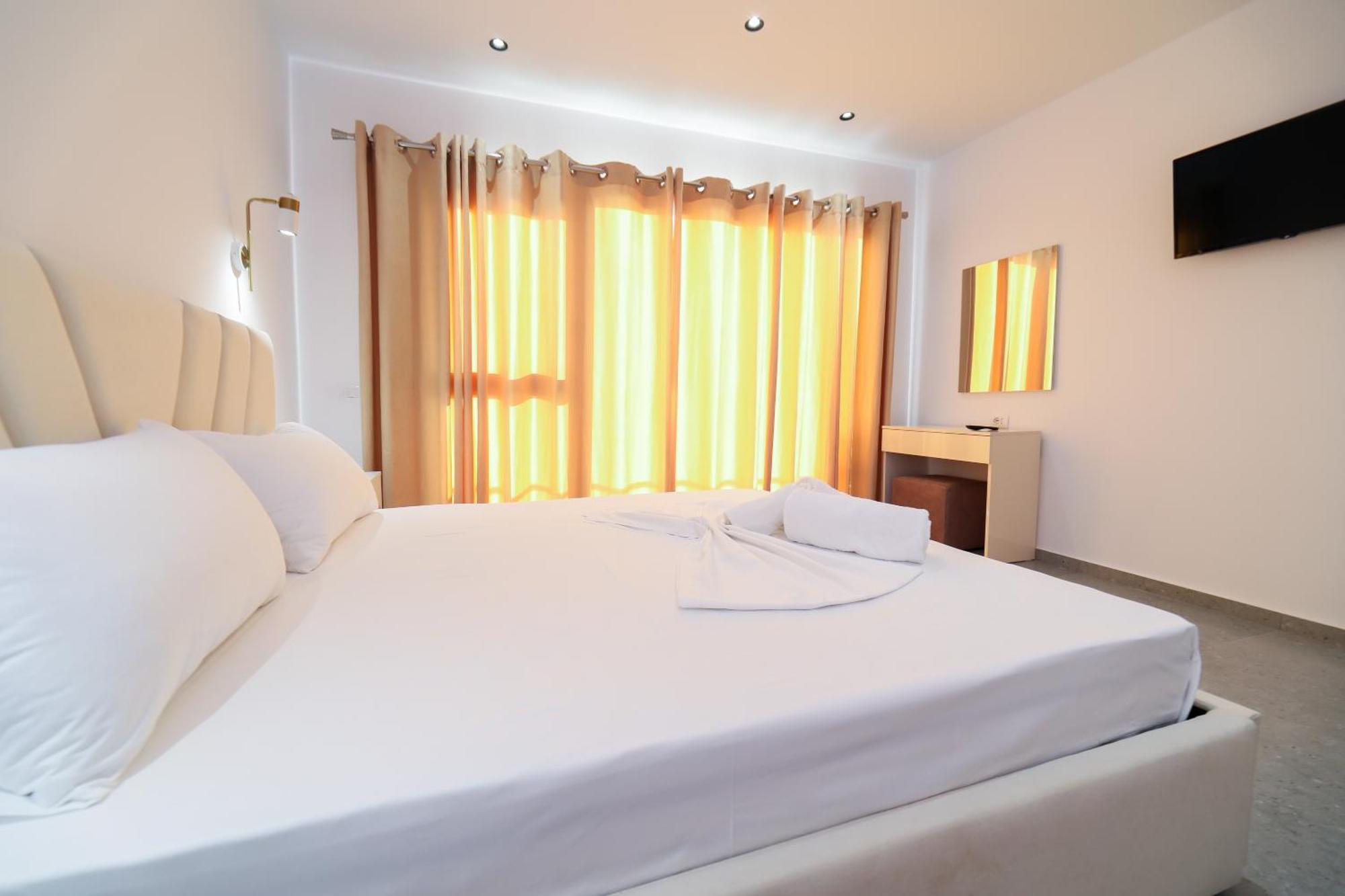 Vila Dena Vlorë 外观 照片
